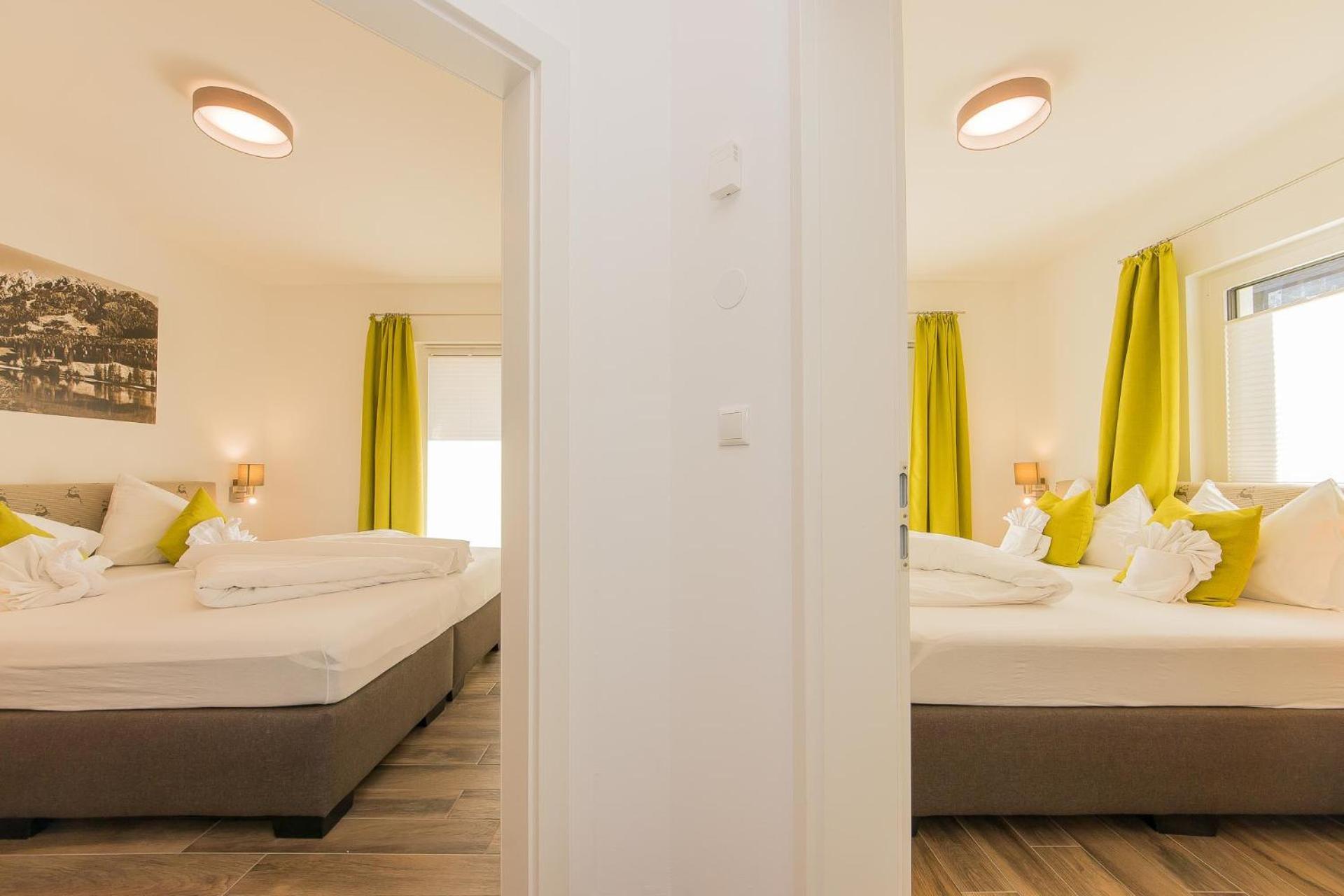 Grossglockner Chalets Zell Am See Bagian luar foto